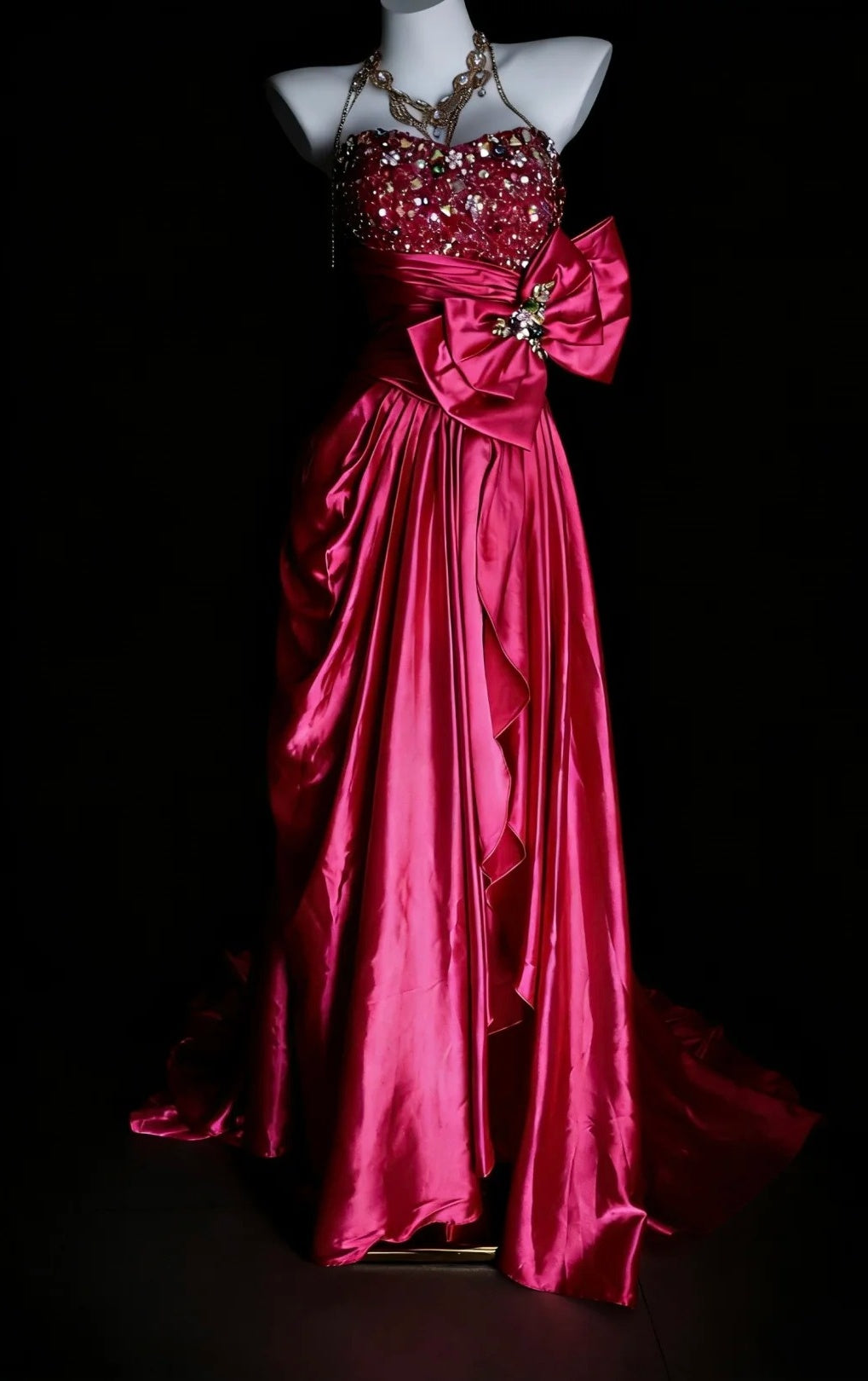 Gorgeous Pink Prom Dress Strapless Sheath Evening Dress Beaded Satin Formal Dress EP06751