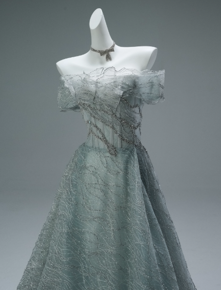 Off-the-shoulder A-Line Long Prom Dress Tulle Sequins Gray Green Formal Evening Dress Sweet 16 Dress HZ1024