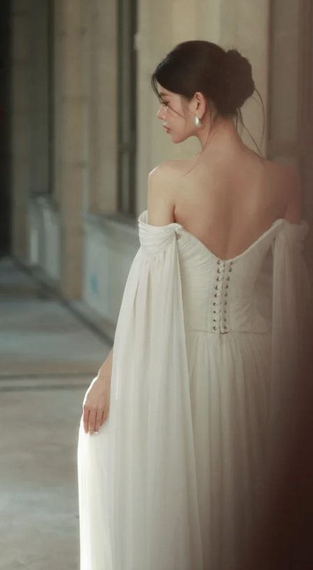 Timeless Off-the-Shoulder Sheath Chiffon Luxury Wedding Dress, White Sleeves Bridal Gowns EW066