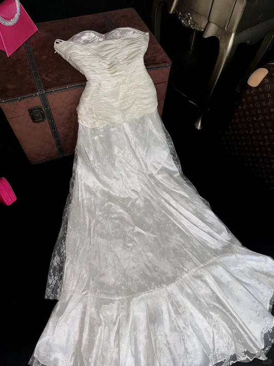 White A Line Sweetheart Neck Beaded Pleated Satin Lace Prom Dress Evening Dress SH3183