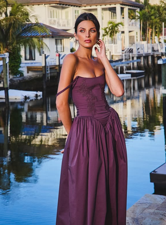 Classic A Line Spaghetti Straps Appliques Dark Purple Satin Prom Dress Outfits SH4836