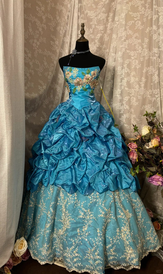 Elegant Ball Gown Strapless Pleated Flower Prom Dress Evening Dress Sweet 16 Dress Princess Dress D2368
