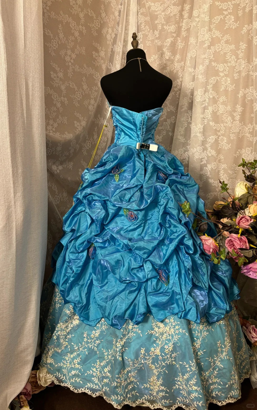 Elegant Ball Gown Strapless Pleated Flower Prom Dress Evening Dress Sweet 16 Dress Princess Dress D2368