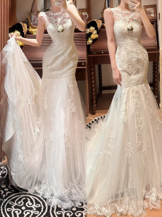 Elegant Crew Neck Lace Pleated Mermaid Wedding Dress D3116