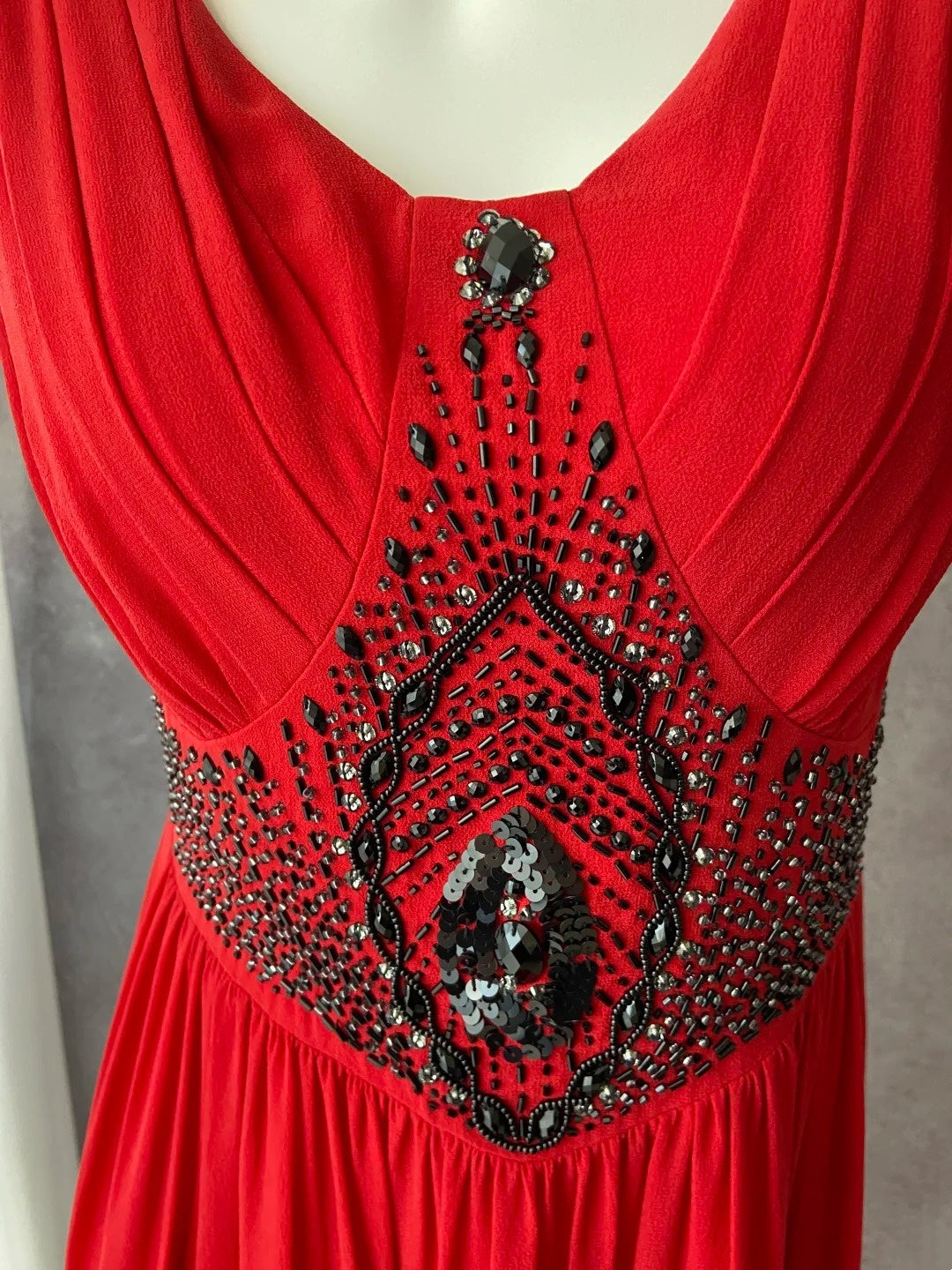 Beauty Short Prom Dress Red Crew Neck Pleated Cocktail Gown Formal Dress D4170