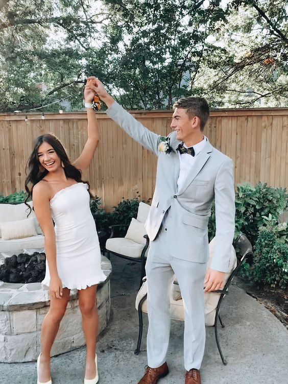 Beautiful White Mini Homecoming Dress SH741