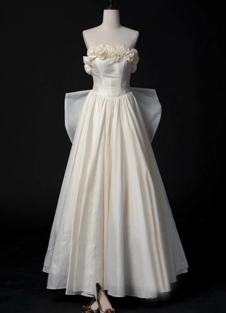 French style tube top 3D flower bow tie back A-line wedding dress P2715