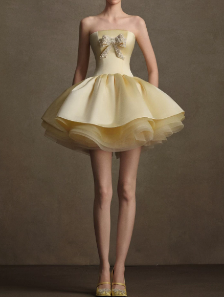 Charming Homecoming Dress Strapless Tulle Bowknot Pleated Short Prom Dress Back to School Outfits Party Dress D6041