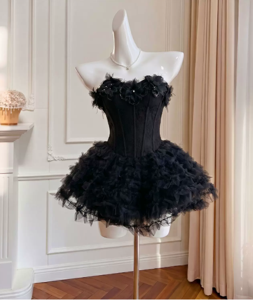 Charming Homecoming Dress Sweetheart Lace Cascade Back to School Outfits Party Dress D6509