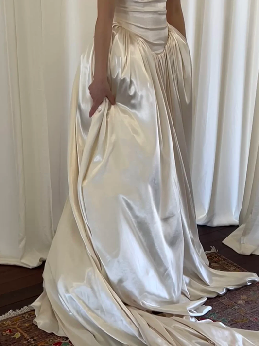Gentle Vintage Ball Gown Straps Pleated Ivory Satin Wedding Dress SH5075