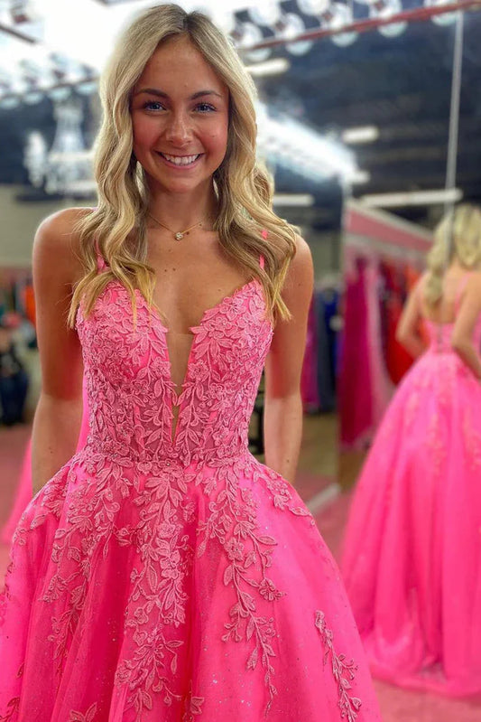 V-Neck Spaghetti Straps Appliques With Pockets Tulle Prom Dress
