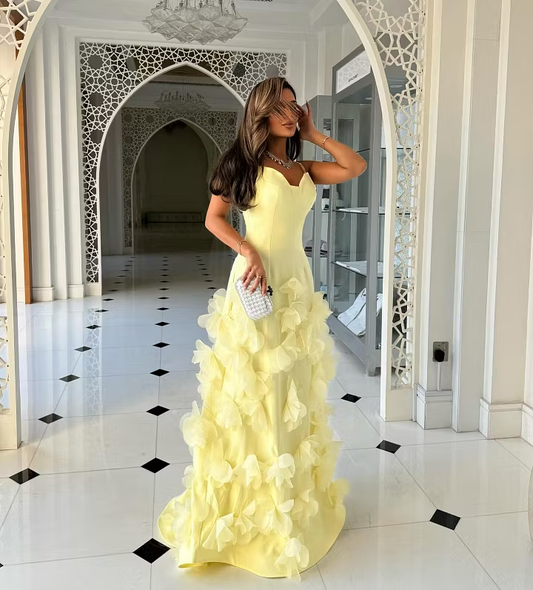 Daffodil Strapless Evening Dress Sleeveless Floor Length With Flower
