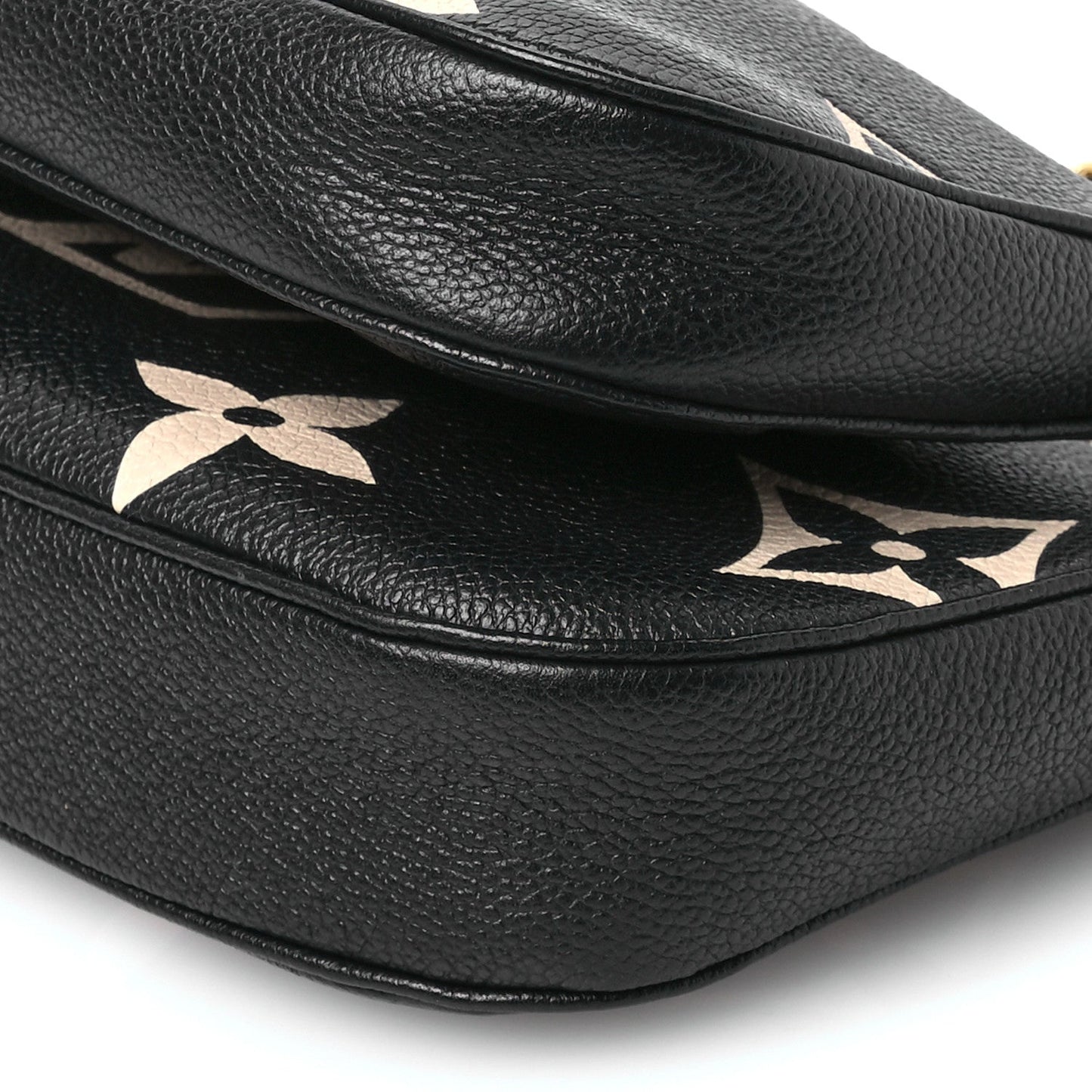 Empreinte Monogram Giant Multi Pochette Accessories Black Beige