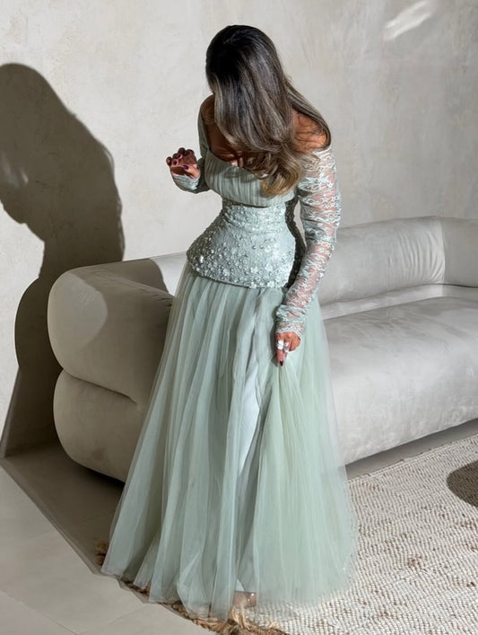 Stunning Long Sleeves Strapless Square Beads Tulle Prom Dress