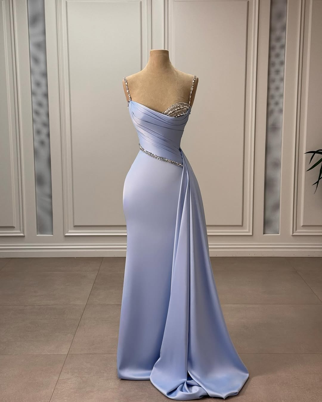 Lilac Spaghetti Straps Sleeveless Square Mermaid Prom Dress With Beads