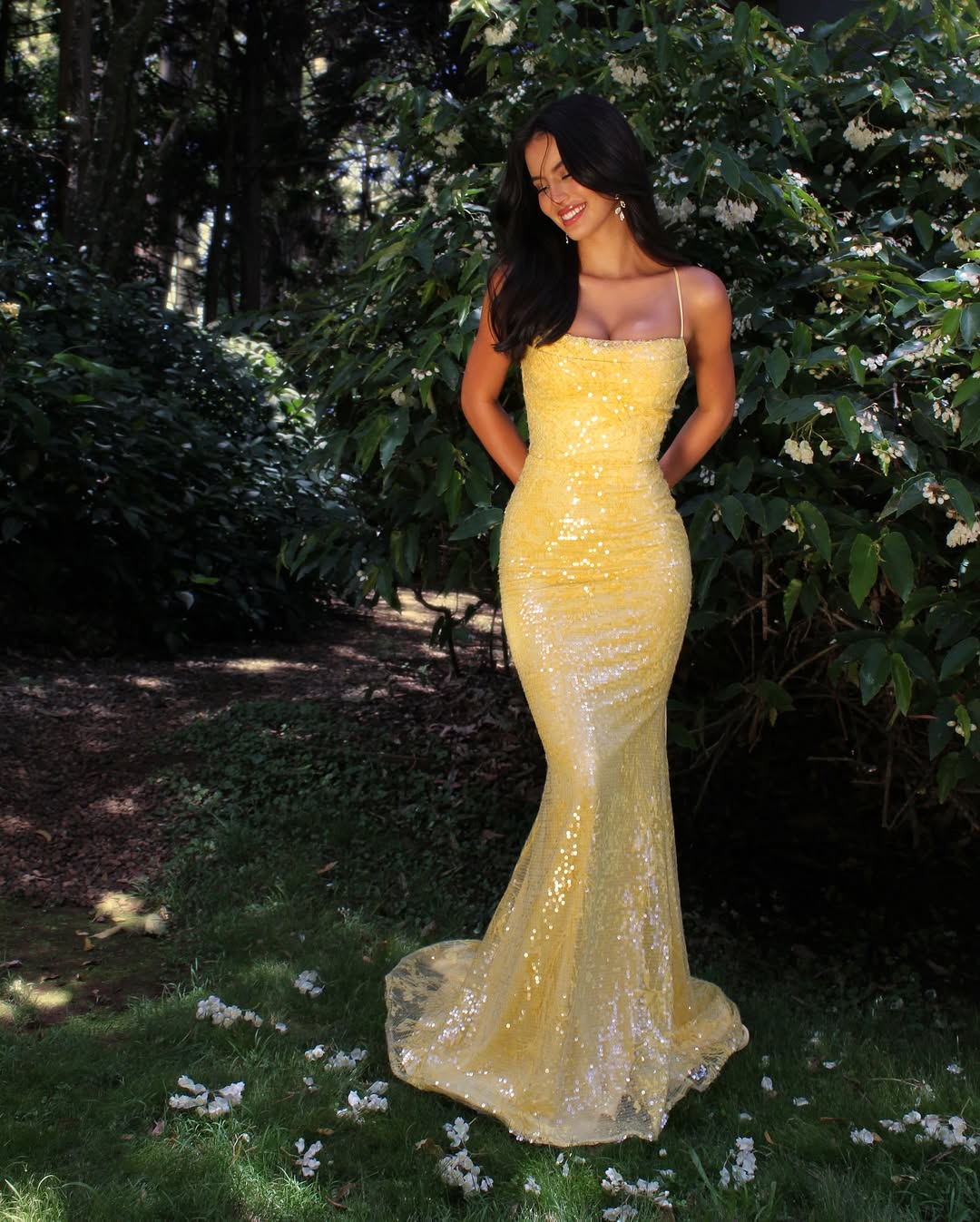 Sleeveless Spaghetti Straps Square Prom Dress With Sequins