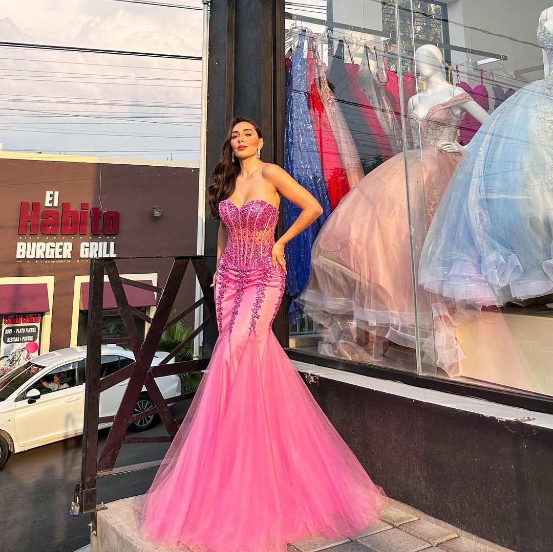 Sleeveless Strapless Sweetheart Beads Embroidery Mermaid Prom Dress
