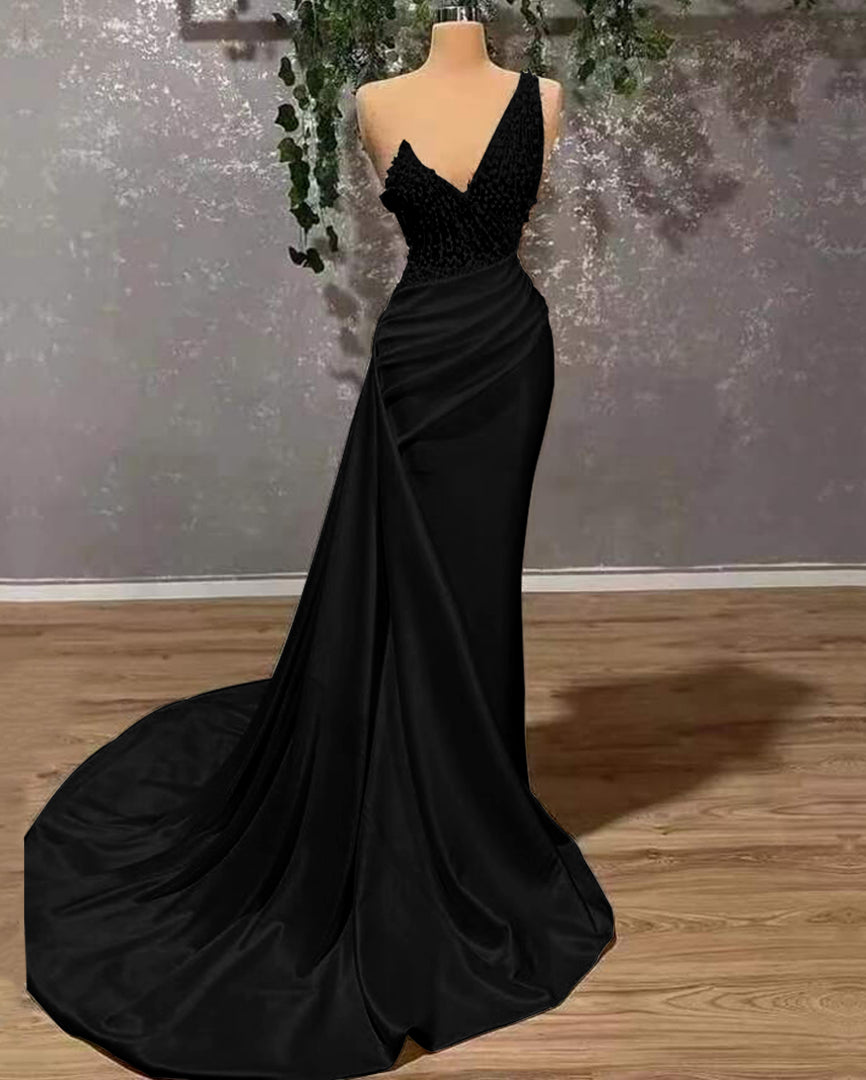 Ivory Elegant One-Shoulder Prom Dress Mermaid Applique With Ruffles