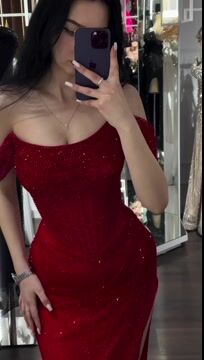 Exquisite Red Sequins Strapless Off the Shoulder Mermaid Prom Dress with Split