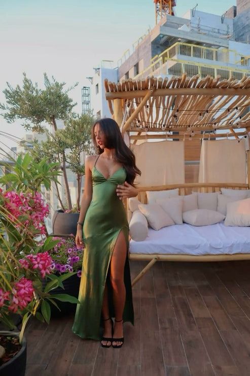 Green Simple A Line Spaghetti Straps Satin Open Back Prom Dress Evening Dress with Slit SH3784