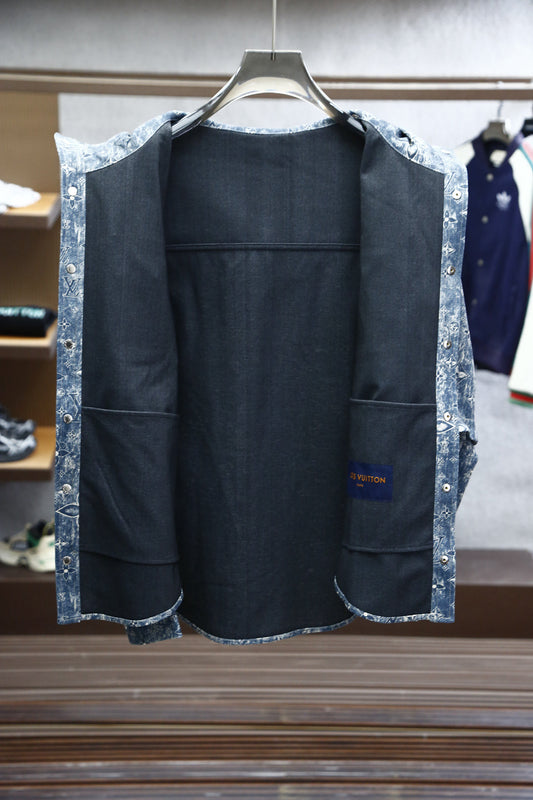 LV HOODED JACKET IN BLUE MONOGRAM WASHED DENIM 238944