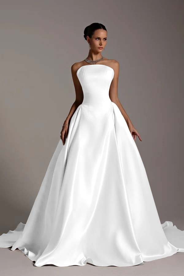 Sleeveless Strapless A-Line Elegant Prom Dress