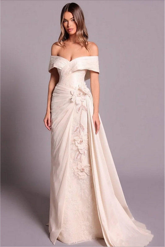 V-Neck Strapless Sleeveless Long Sheath Evening Dress With Appliques