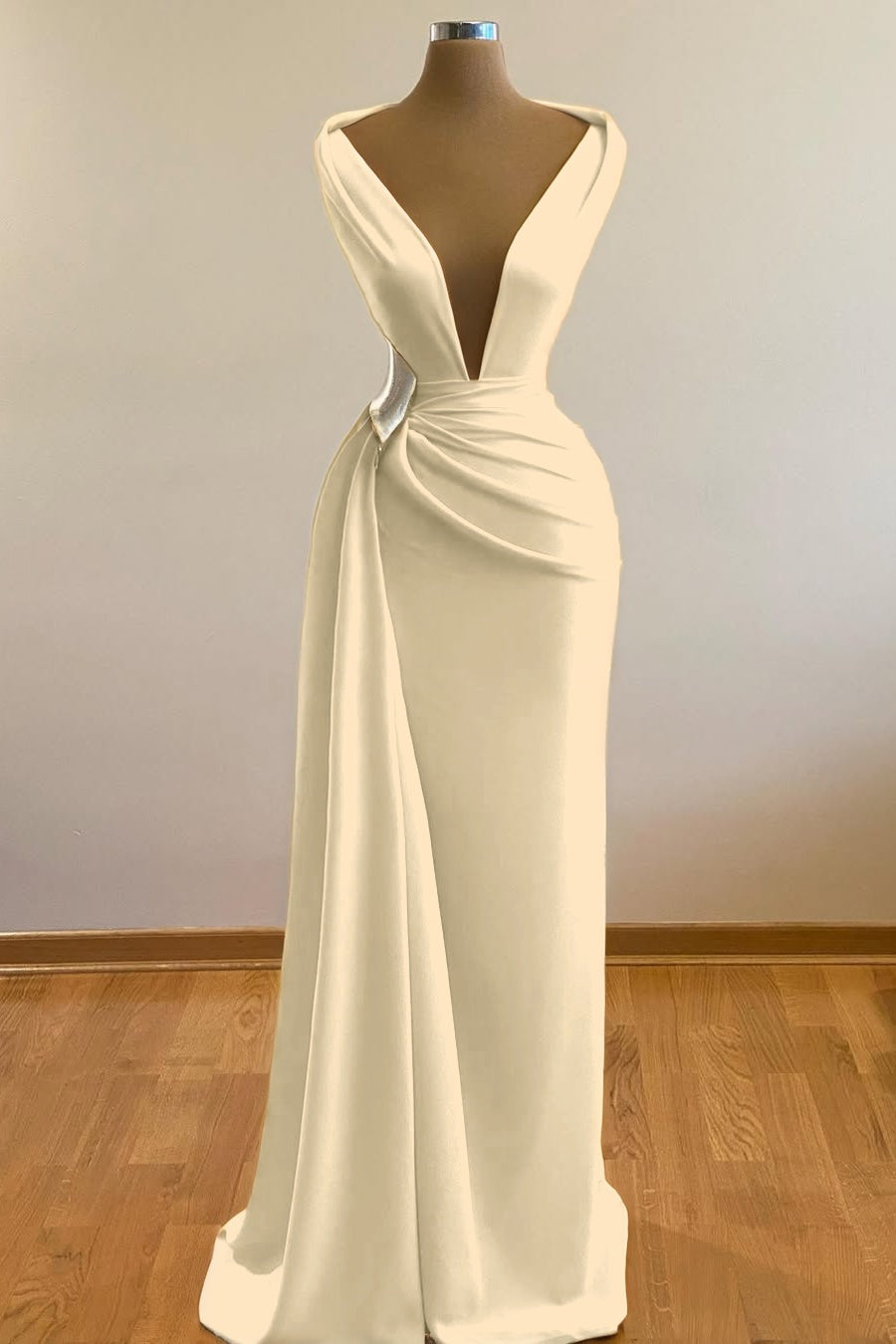 Simple Orange Sleeveless Deep V-Neck Mermaid Prom Dress