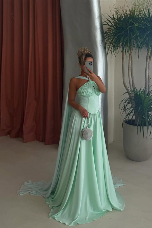 Elegant Sleeveless Halter Straps Prom Dress With Pleated