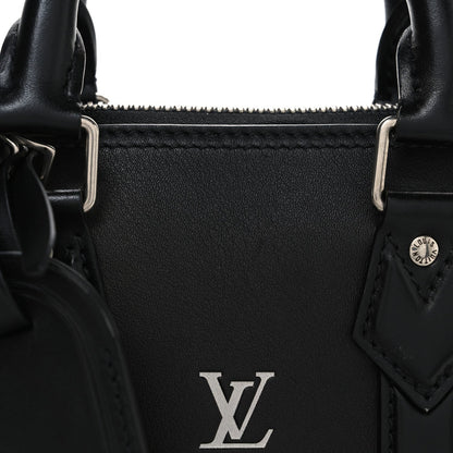 Blason Calfskin Monogram East West Alma Black