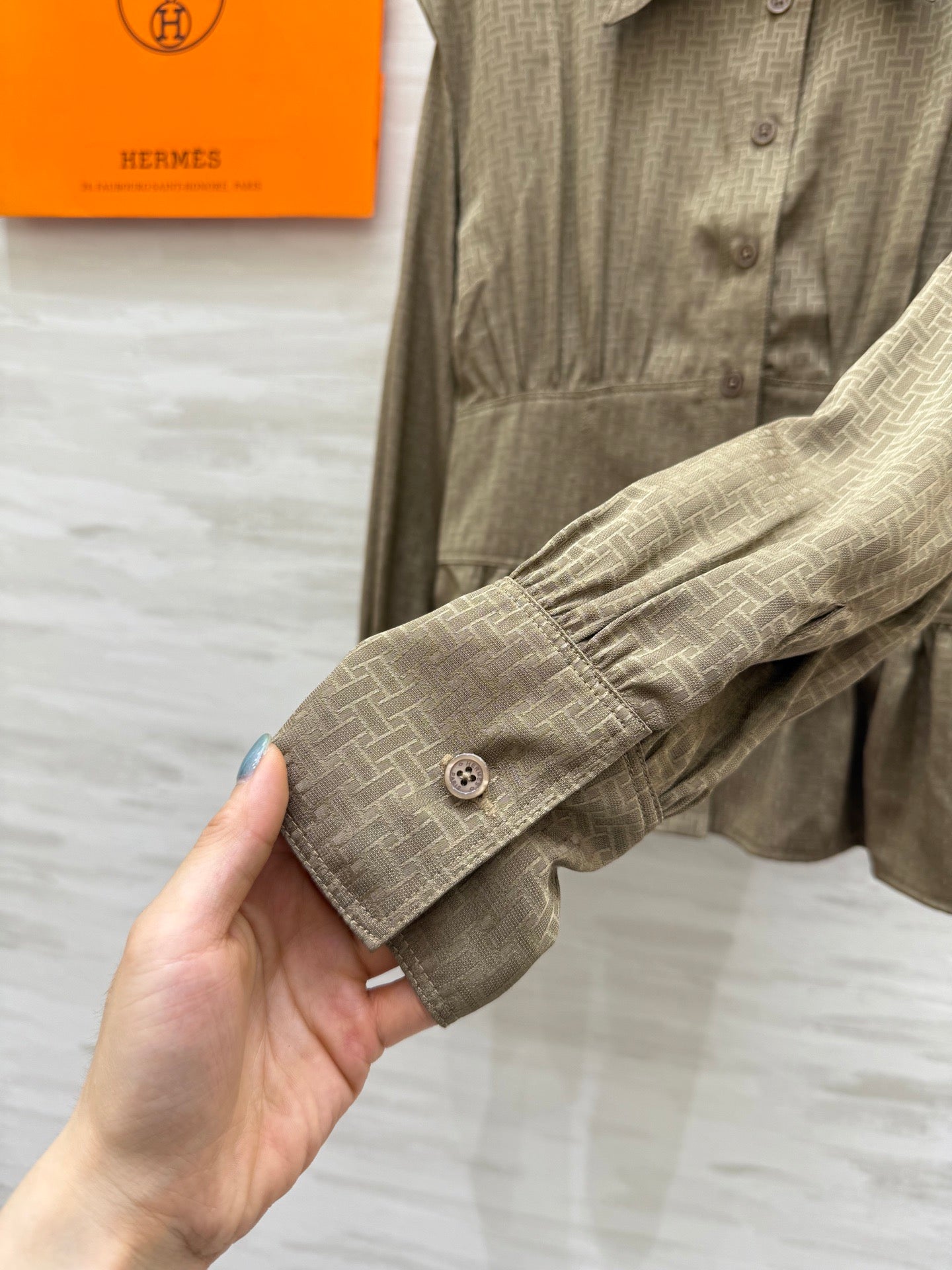 HM Jacquard Shirt with Slim Fit Taupe Silk Cotton 346526