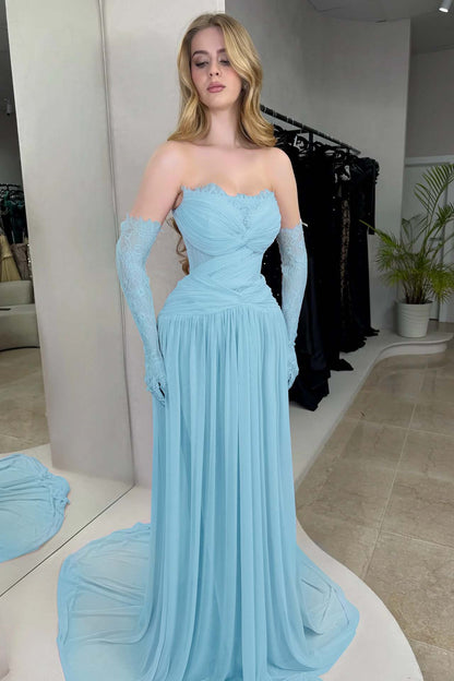 Lilac Strapless Fitted Evening Dress in Chiffon Pleated With Lace