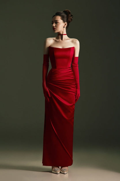 Red Sleeveless Square Strapless Mermaid Prom Dress With Gloves