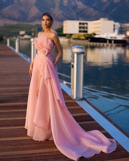 Elegant Sleeveless Strapless Square Long Prom Dress With Slit
