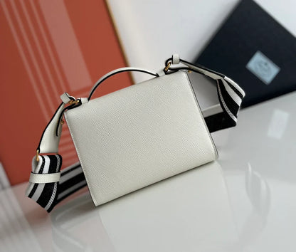 Prada Monochrome Saffiano 21 Leather Bag in White 21x14x6.5cm