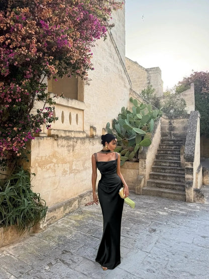 Elegant Green Square Pleated Sleeveless Evening Dress With Scarf