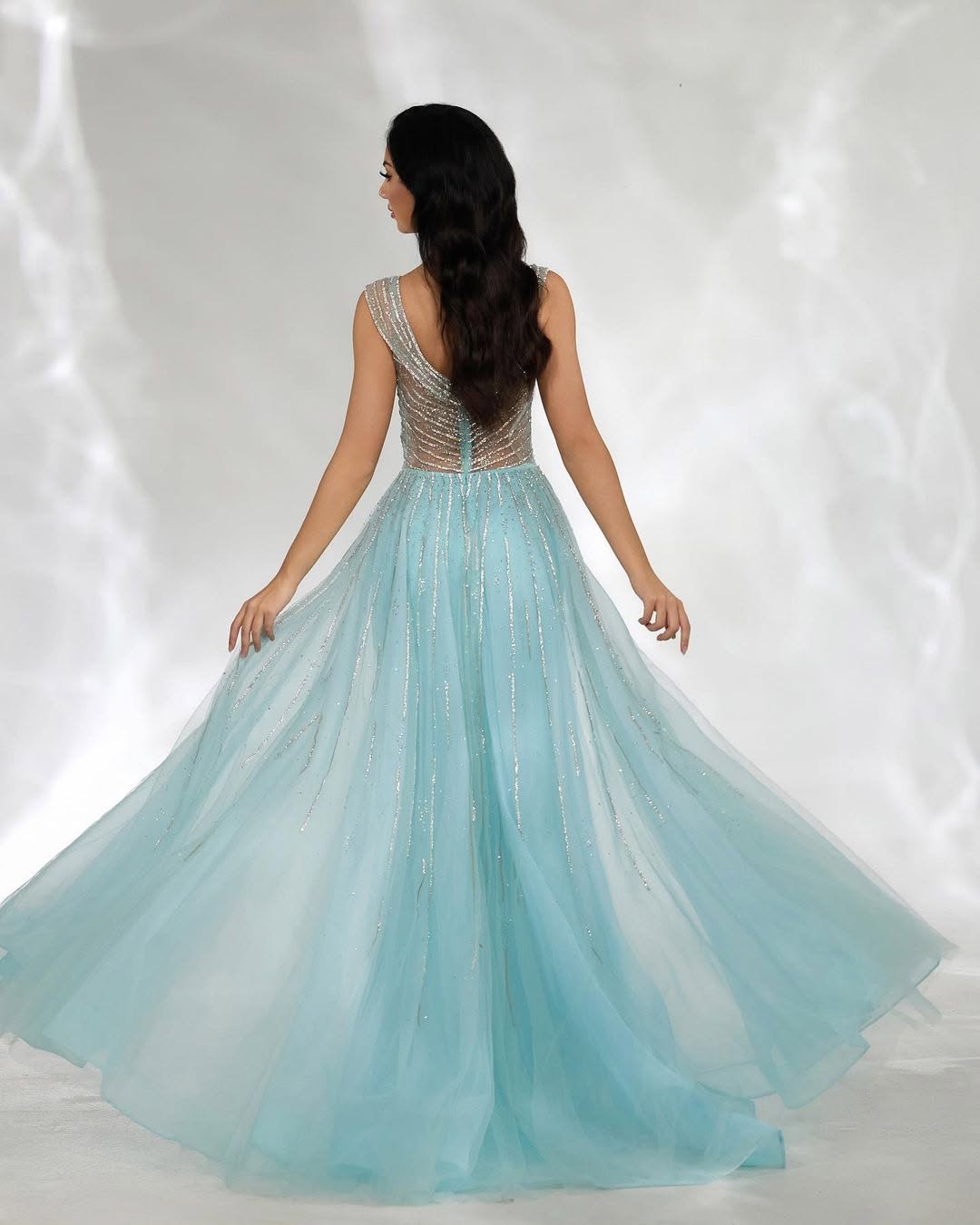 Sleeveless Straps V-Neck Beads Mermaid Prom Dress