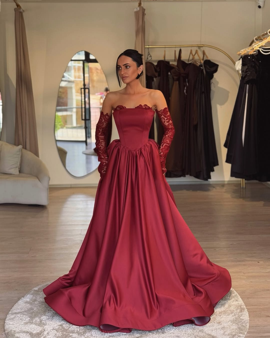 Elegant Sleeveless Strapless A Line Prom Dress With Lace Gloves