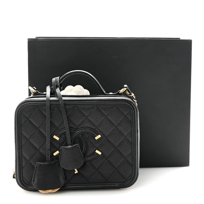 Caviar Quilted Medium CC Filigree Vanity Case Black