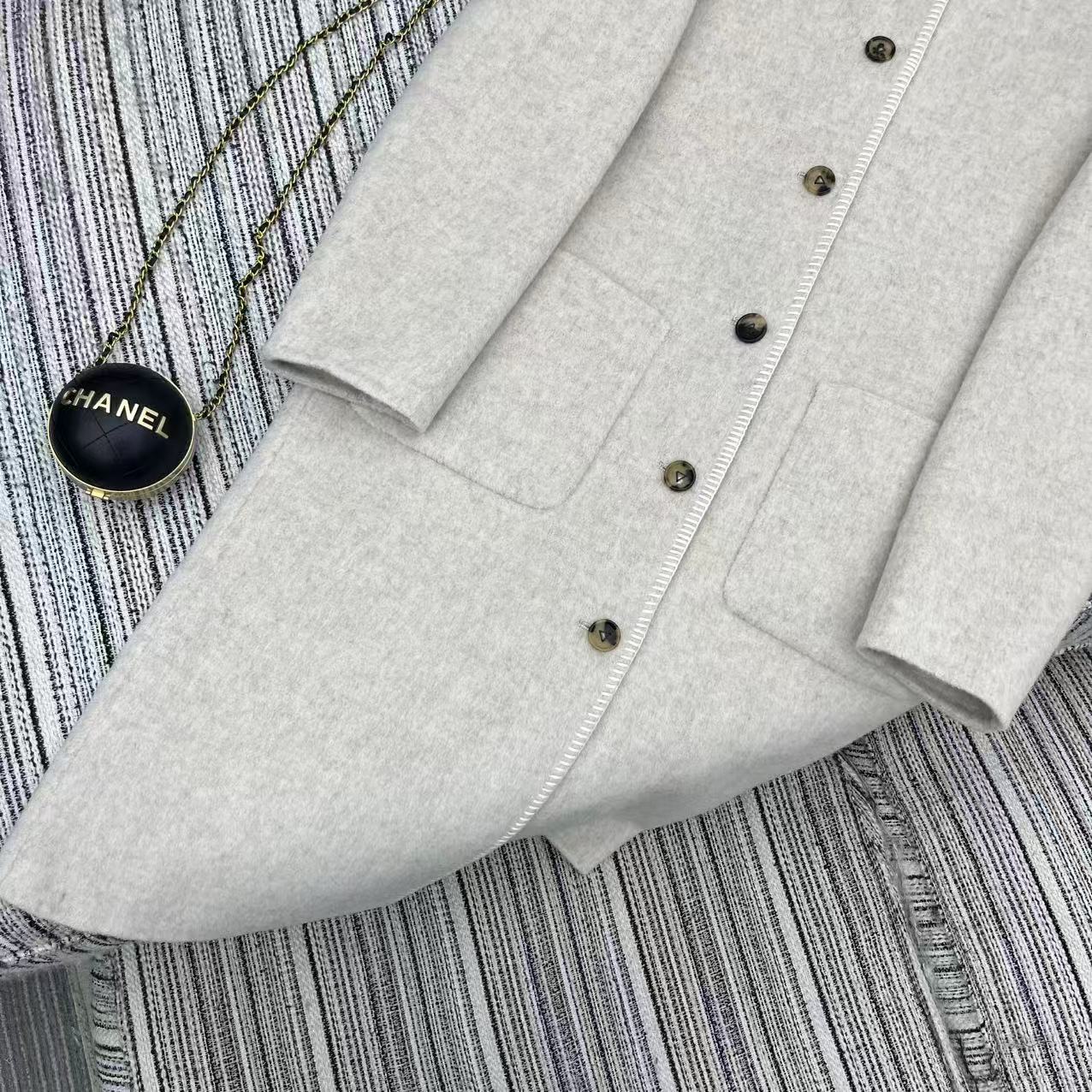 LV 25FW Double-Faced Wool Long Coat Light Gray 311668
