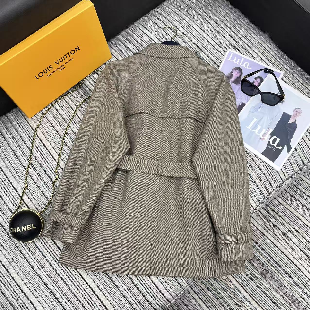 LV 25F Lapel Windbreaker Style Suit Jacket Gray Wool 311589
