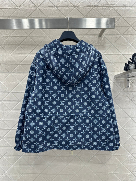 LV 26 Hooded Drawstring Windbreaker Jacket