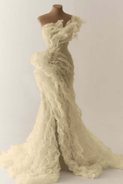 Charming White One Shoulder Sleeveless Pleated Evening Dress with Split