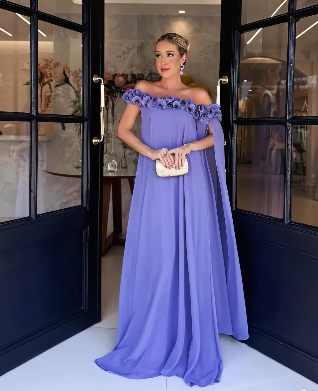 Purple Sleeveless Strapless Off-Shoulders Handmade Flower Prom Dress