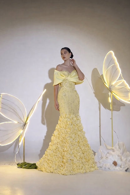 Yellow Stunning Off-Shoulder Sleeveless Mermiad Evening Dress With Beaded