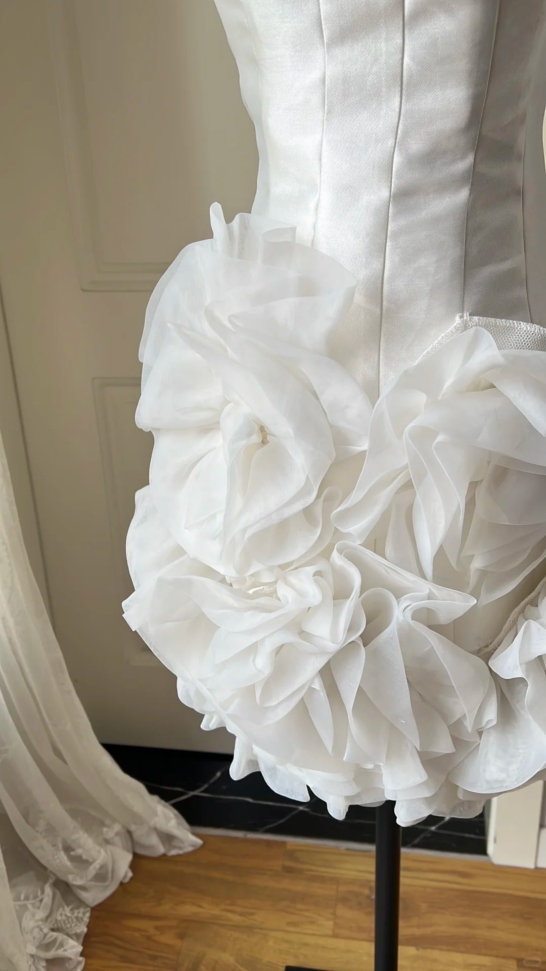 Elegant Homecoming Dress Strapless Tulle Cascade Back to School Outfits Party Dress  D6456