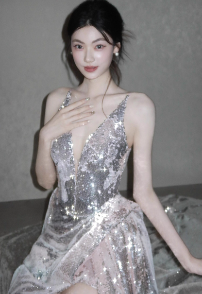 Shiny Silver Sequin Spaghetti Strap V Neck Prom Dress Evening Dress with Slit SH4057