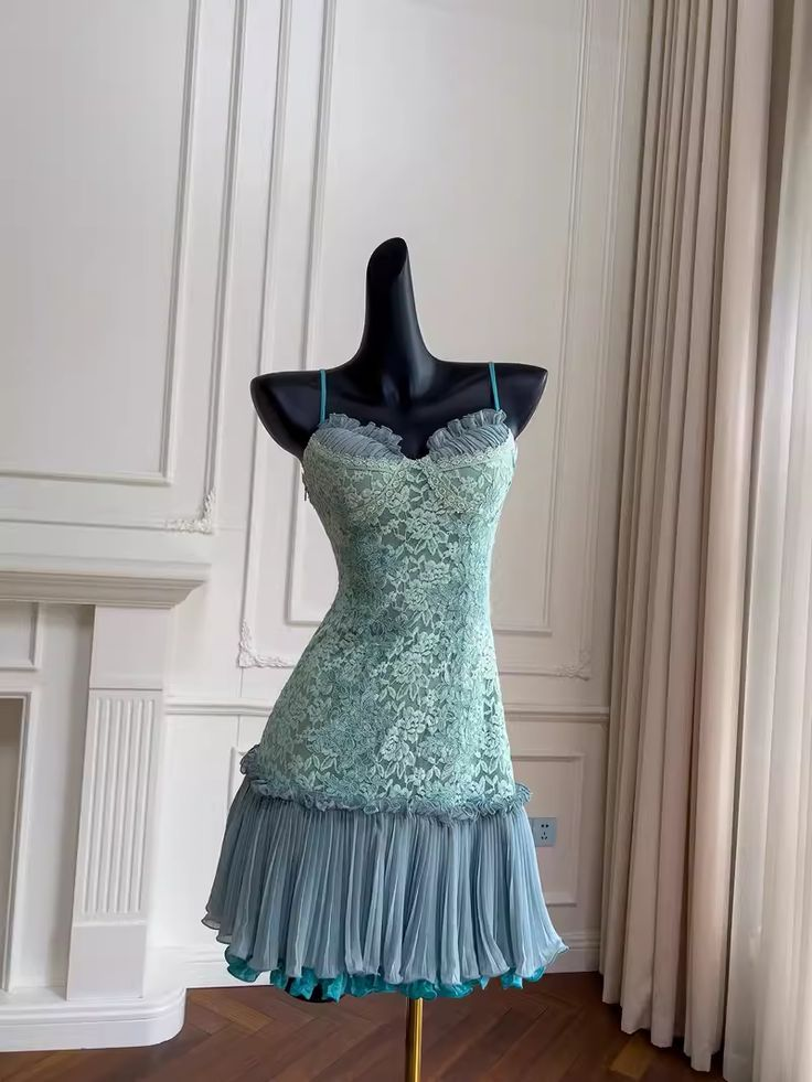 Classy Tiffany Blue Lace Appliques Short Birthday Outfits Homecoming Dress Spaghetti Strap Cocktail Dress S350
