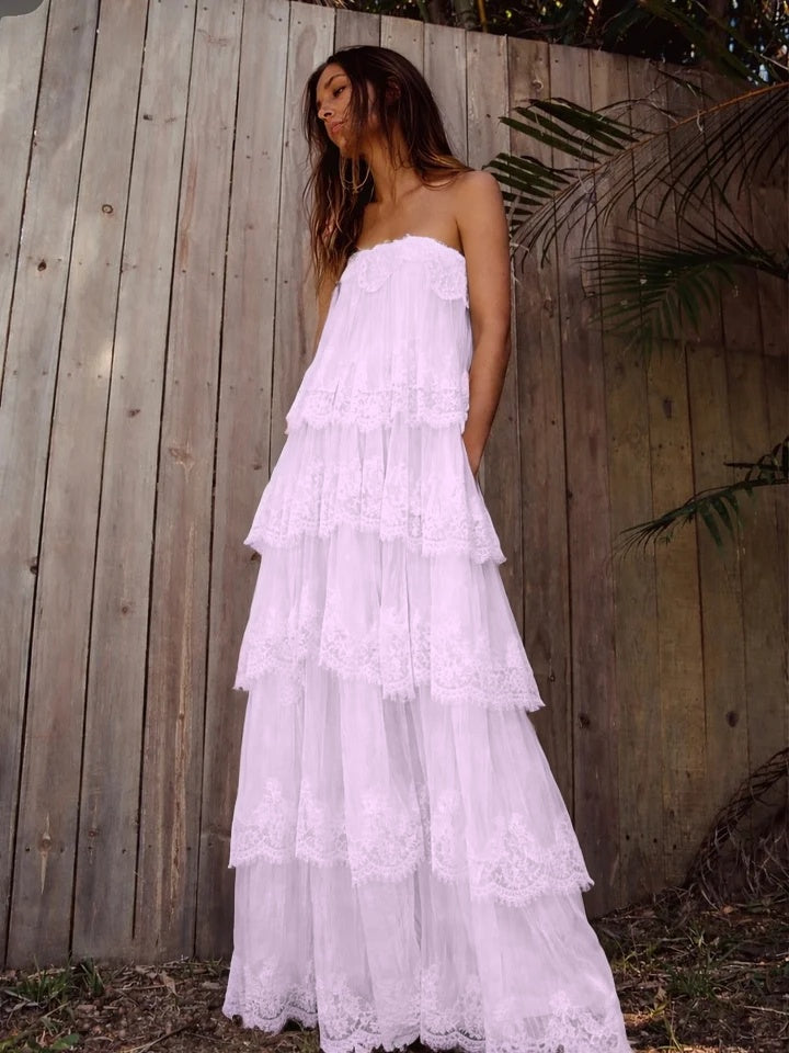 Elegant Cream Spaghetti-Straps Sleeveless Lace Pleated Evening Dress
