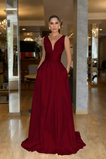 Chic Red Satin Spaghtti Strap Sleeveless V Neck Long Prom Dress with Pleated